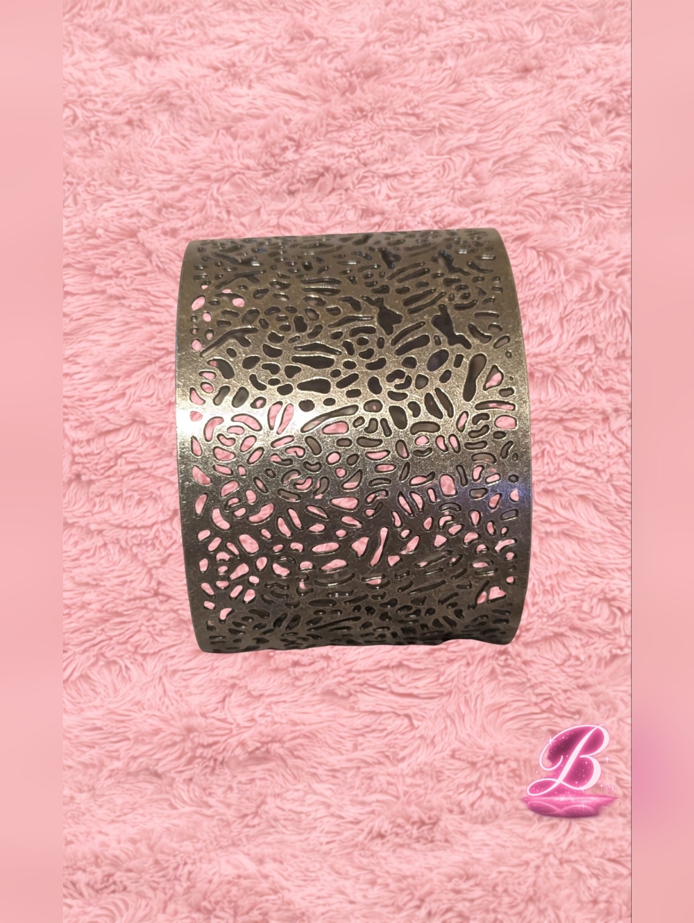 Metallic Laser Cut Cuff Bracelet - Picture 3 of 3